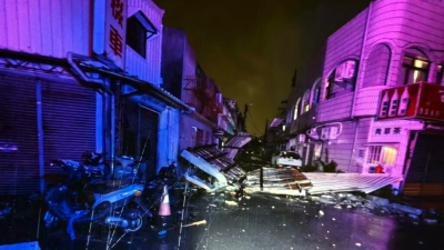 颱风丹娜丝来袭 嘉义9路段封闭 逾6万户停电