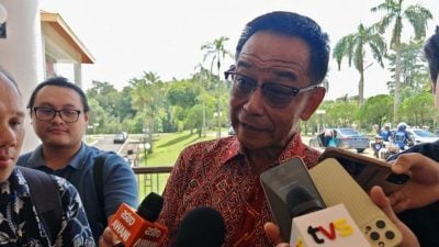 增加多少及具体位置？ 阿都卡林：由选委会决定