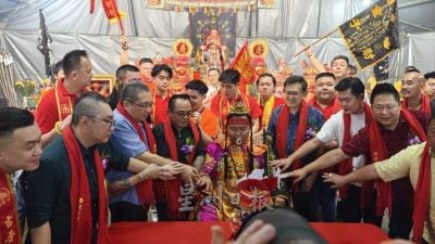 布施济众广结善缘  善缘坛香火连绵7年