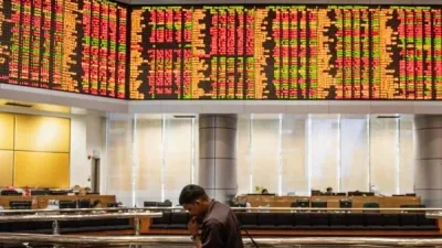 马股成交量突破50亿  富时综指全日跌1.22点