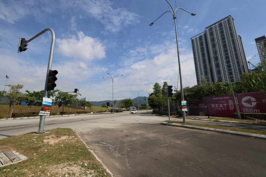 me02主文-大都会/新路成为年轻人飙车据点/9图