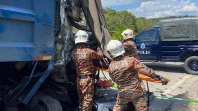 2罗里碰撞 1司机伤重亡