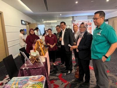 罗茜：实现砂高收入 . 人资发展 经济核心支柱