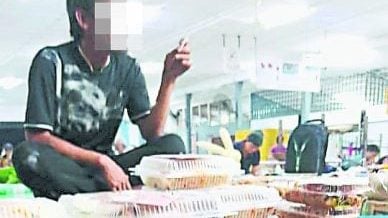 不雅举动 讨食骂人 . 失常汉巴刹骚扰女性