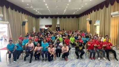 ​林梦市区睦邻会韵律操活动
