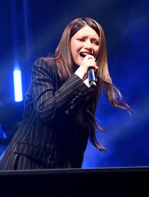 MR.DIY 20周年庆演唱会|茜拉陷“被攻击”风波叹登台表演不容易