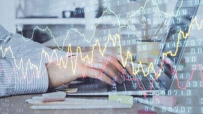 误坠网络投资骗局 . 六旬男子被骗逾60万