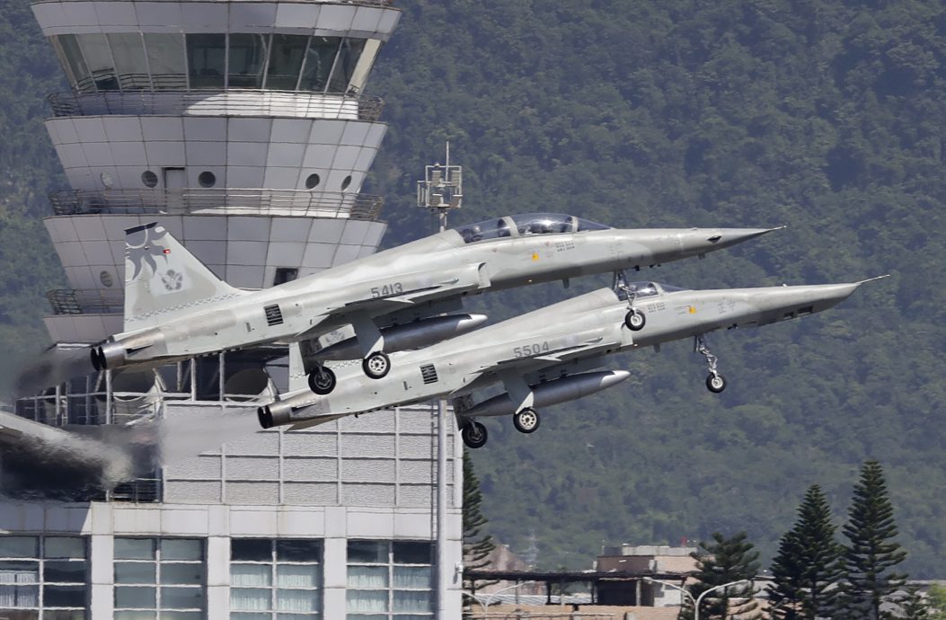 RF-5E除役 RF-16接手守护台湾领空安全