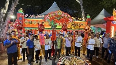 潮州美食摊位“春潮年味” 散发浓浓魅力