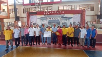 沈桂贤移交百万拨款．资助东山小学扩建校舍