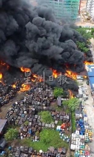 **已签发**柔:头条之一: 马西公主城工业区火患 新山市厅将起诉厂方地主