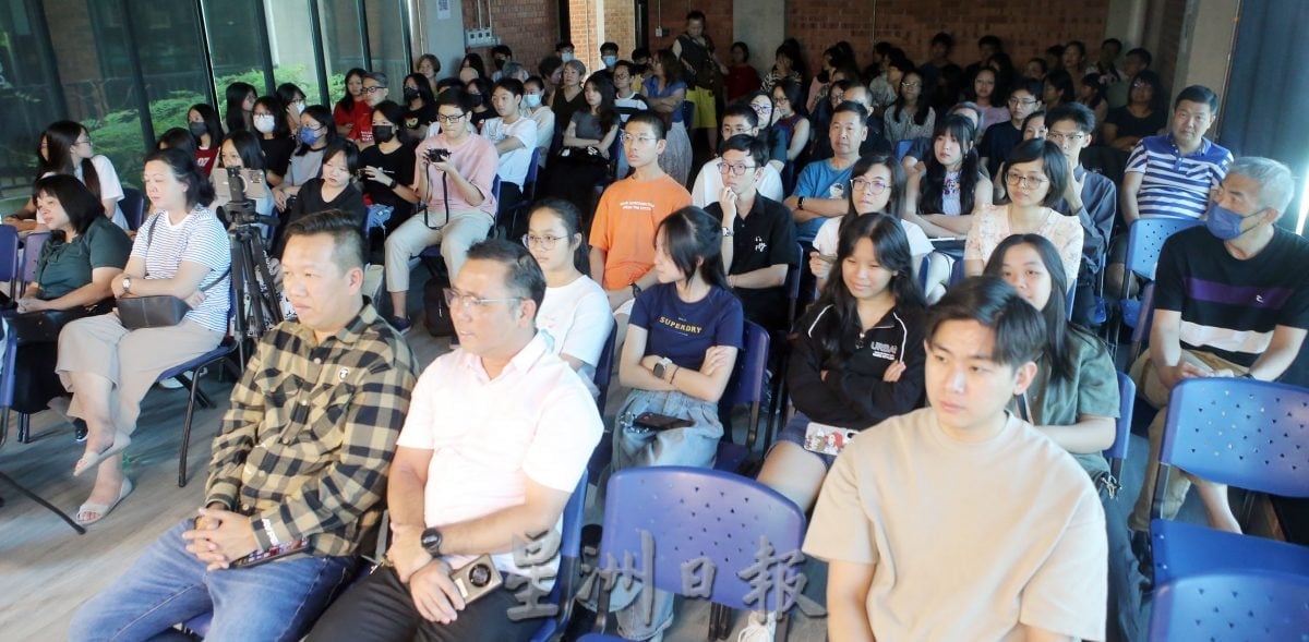 霹：备稿／赴华乐音乐盛宴 KVCO《贰》专场演奏会精彩