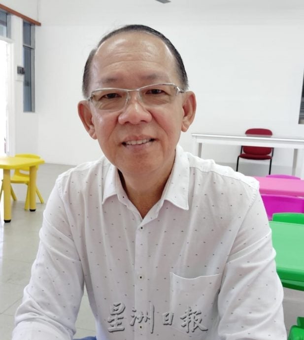 **已签发**柔:封面:特稿〡益民学前班未获批 董事认领孩童就读私幼