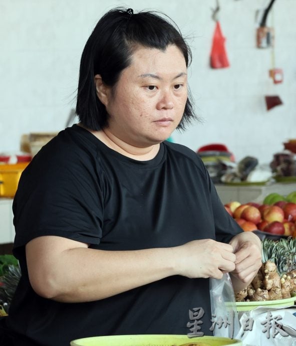 SST生效首日巴刹情况