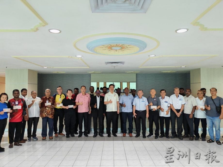供星洲网：张聒翔移交近15万拨款予19宗教团体，支持非伊斯兰宗教发展