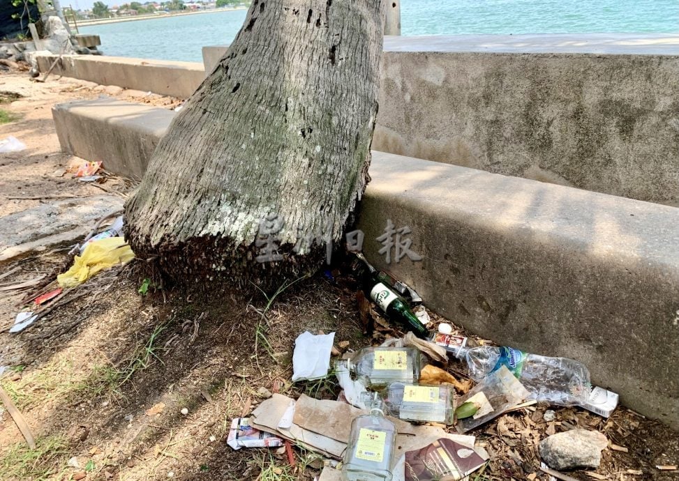 公共海边禁酒令 波德申居民支持 商家忧冲击旅游业