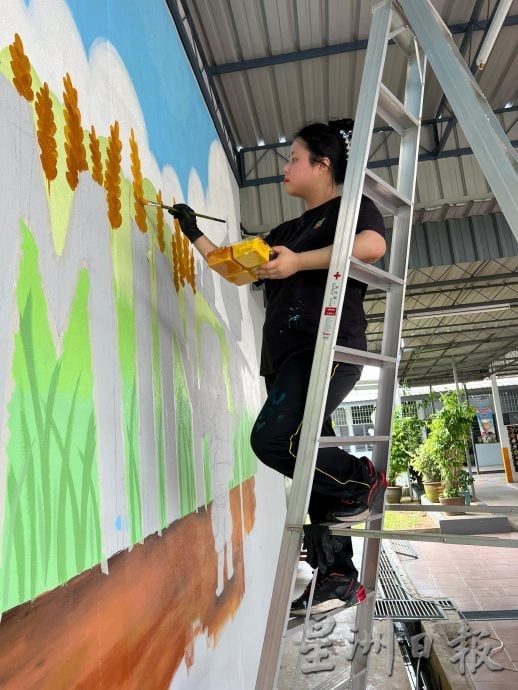 请签发（大北马）方芷靖以画笔回馈华校