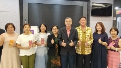 郑金玉：育人之路漫长不易当   年轻老师勿轻言放弃