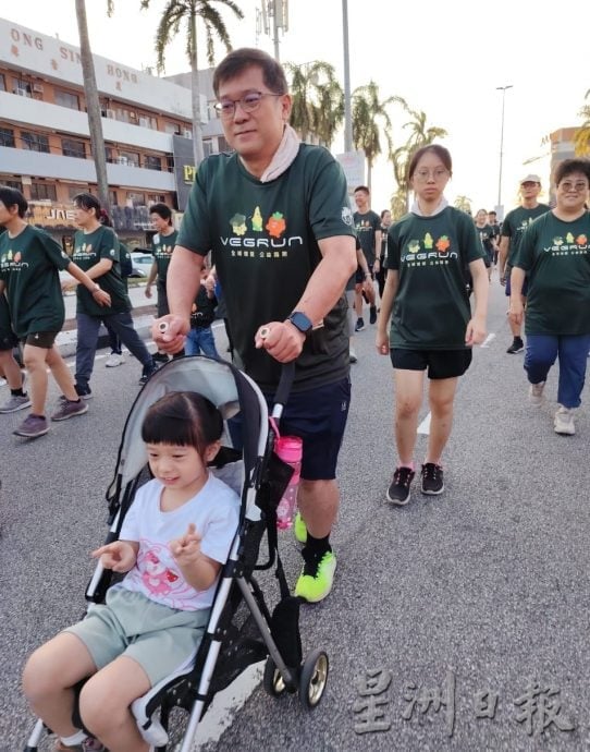 VEGRUN复蔬路跑怡保站    800人为健康与环保齐跑