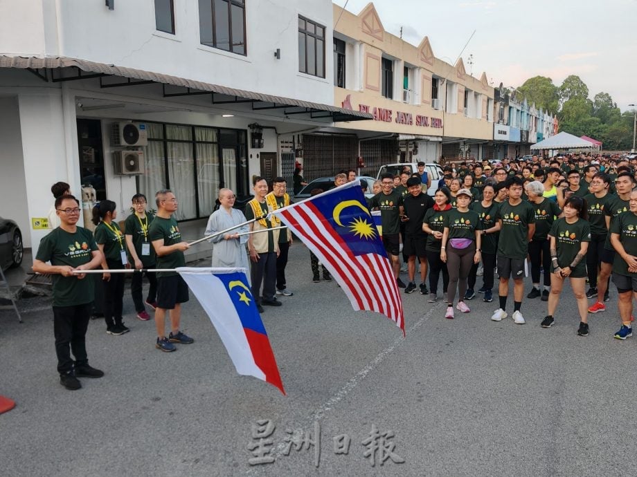 （古城第三版主文）250人参与马六甲站VegRun，做公益也推动蔬食达到环保目的