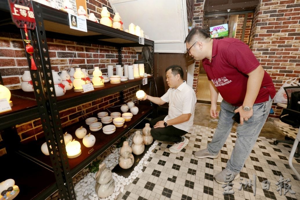 霹:封面主文/霹雳旅游升级 推高端酒店 进军新社媒