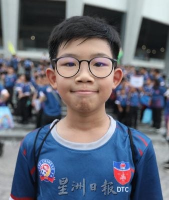 **已签发**柔:封面:柔华小足球训练计划开跑 450学生36教师参与