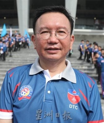 **已签发**柔:封面:柔华小足球训练计划开跑 450学生36教师参与