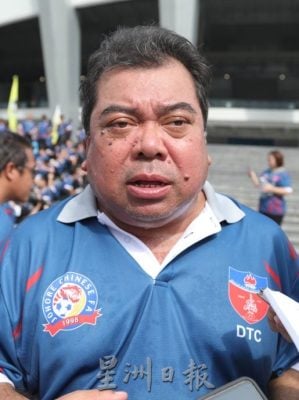 **已签发**柔:封面:柔华小足球训练计划开跑 450学生36教师参与