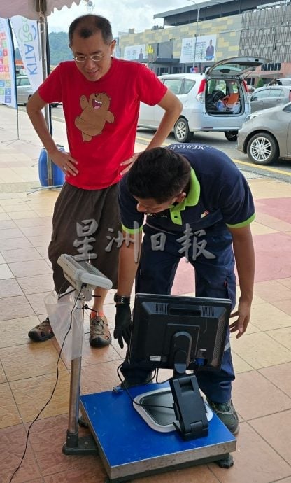 “垃圾变黄金”资源回收活动反应热烈 3小时就回收1425公斤3R垃圾