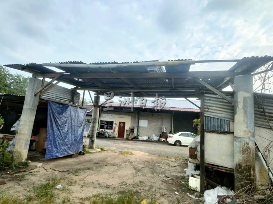 和丰狂风暴雨 多地掀风灾幸无伤亡