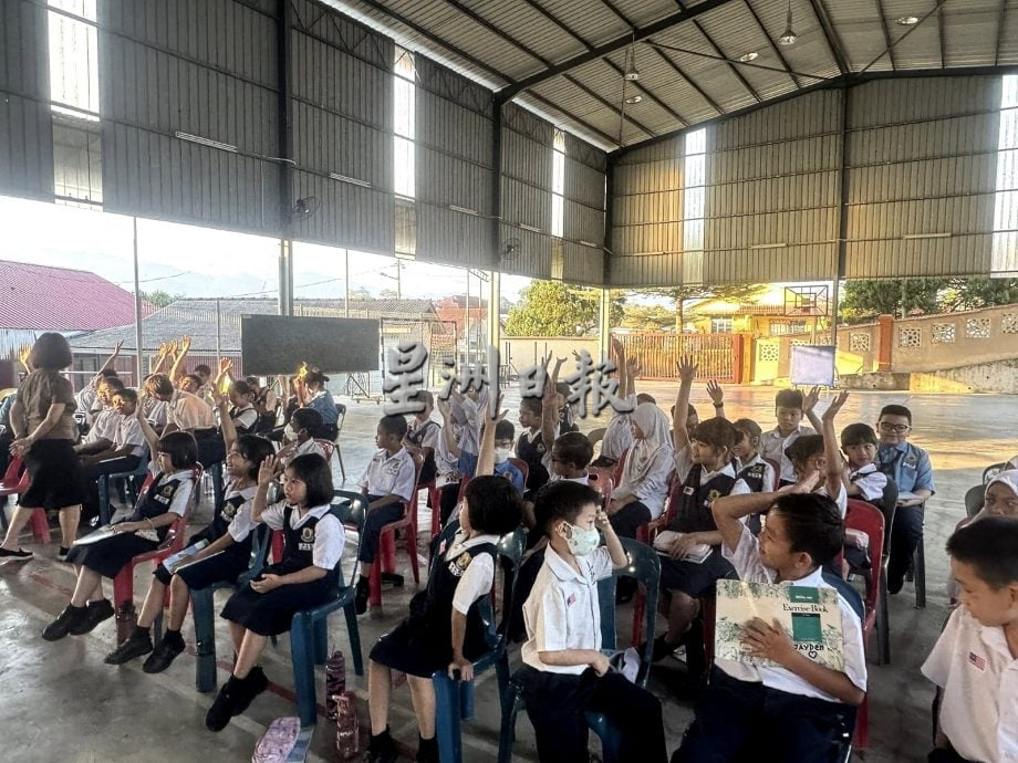(供花城)NS日叻务/育侨华小主办榴梿农业讲座,提高学生对本地农业及水果的知识