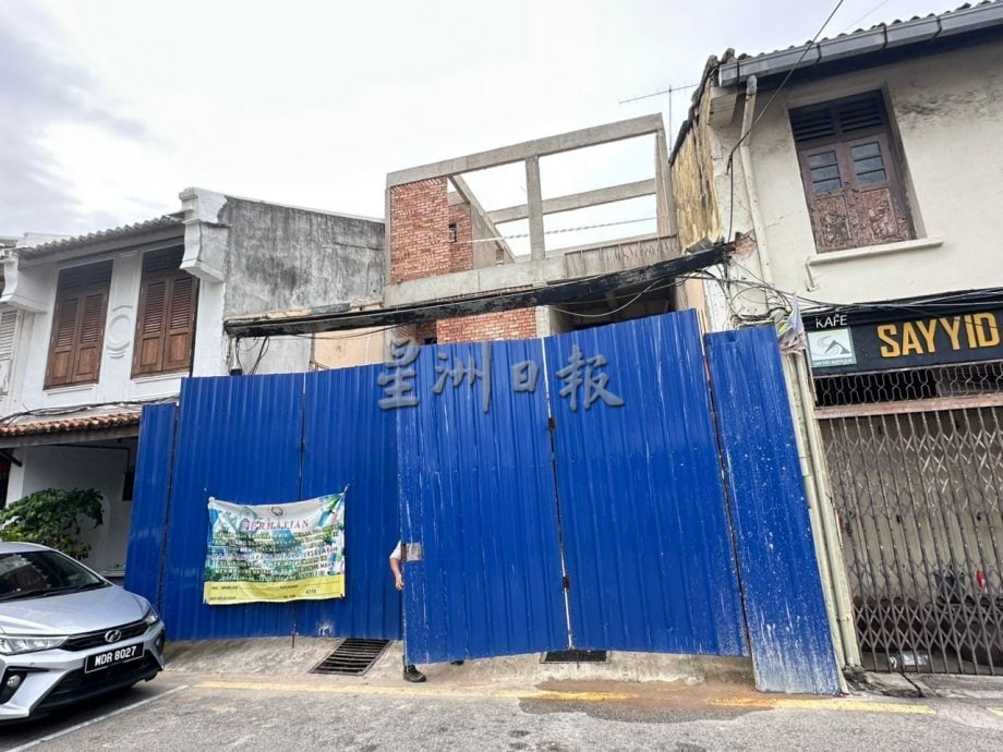 吉灵街老屋现3层楼建筑 火箭议员促当局彻查