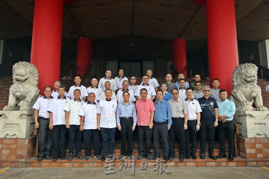 陈德钦揭发马大医科录取争议　槟城优异生缴费40万始被录取