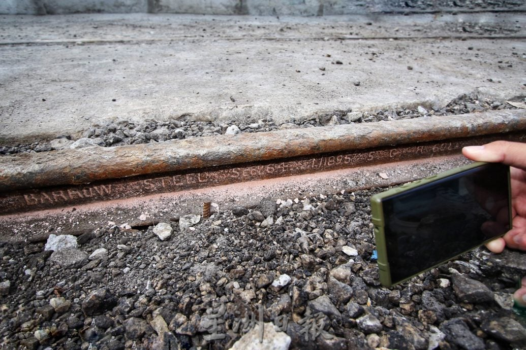 康华丽堡护城河工程意外揭开战时遗迹 曹观友:轨道将保留展示