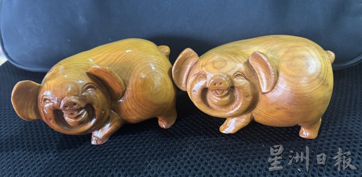 许金标属猪爱猪收集品,与同龄太太共同爱好