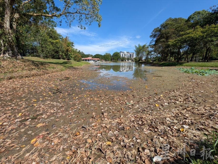 天气干旱近月 太平湖水剧降湖床重现