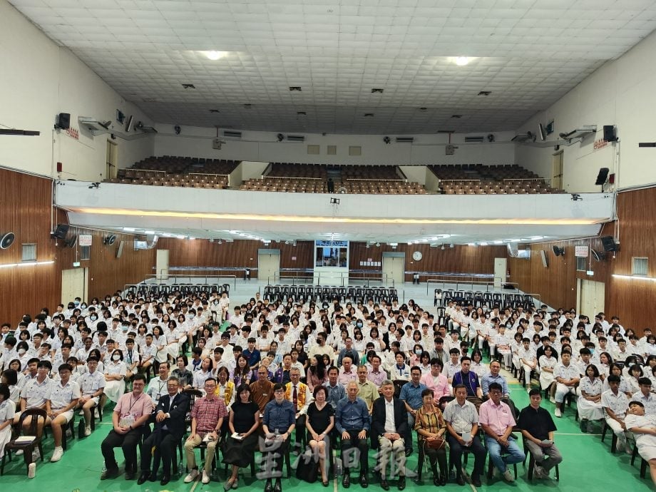 童星存:宽中拟调高助学金 调幅介于100至130令吉