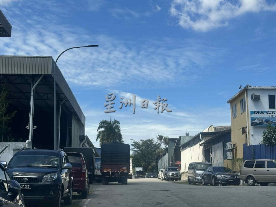NS01副文/芙蓉：芙市厅拨款18万提升路灯设施，邓普勒轻工业区照明安全有望改善