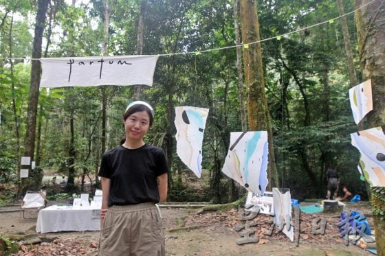 【文创市集热潮/02】逛市集!挖掘摊主的故事,感受创作的温度。