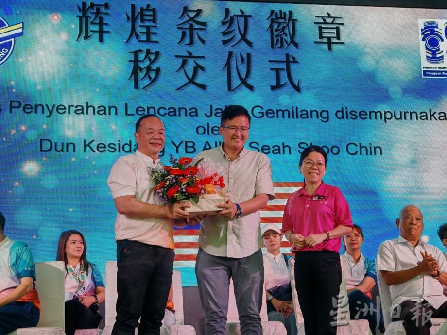 (古城第四版主文)谢守钦:学校提供优质环境,勿忘记让孩子拥有美好童年