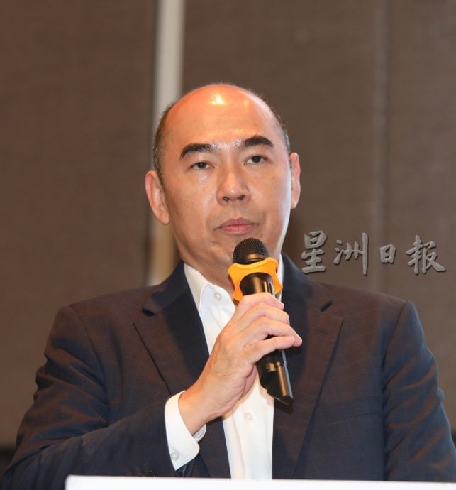 **已签发**柔:第三版头:李廷汉:柔政府拟在2030年前达2600亿GDP目标