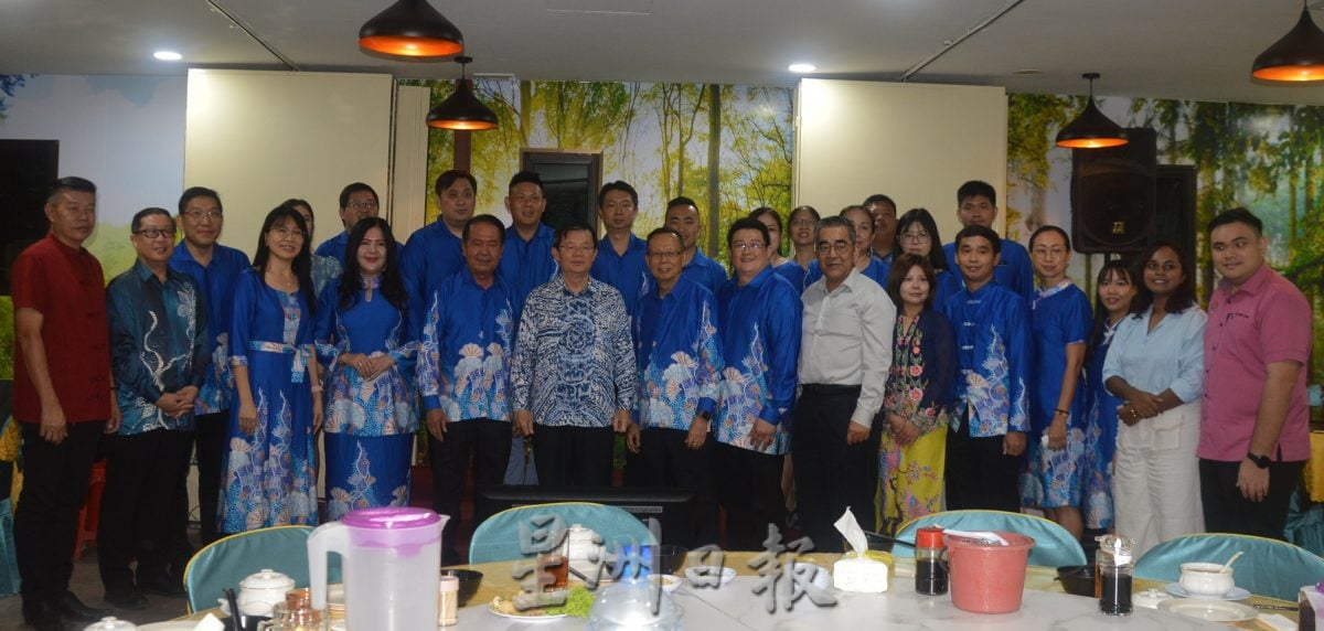 曹观友:善用AI技术可更好地协助学生的学习