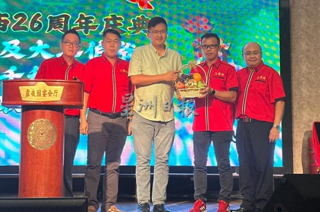 (古城第五版主文)邱培栋:我国医疗领域做改革 维持公共医疗服务水平