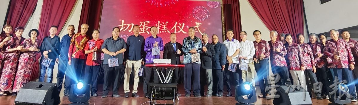 倪可汉:社团应保持政治中立,避免出现政治偏颇