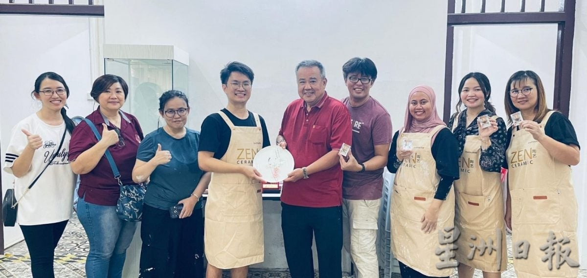 (古城第二版主文)马六甲德化会馆配合“中国白德化瓷推广展示中心”首次对外开放