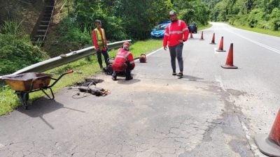 东西大道︱蒂蒂旺沙山脉开出公路  东西大道开山修路艰辛