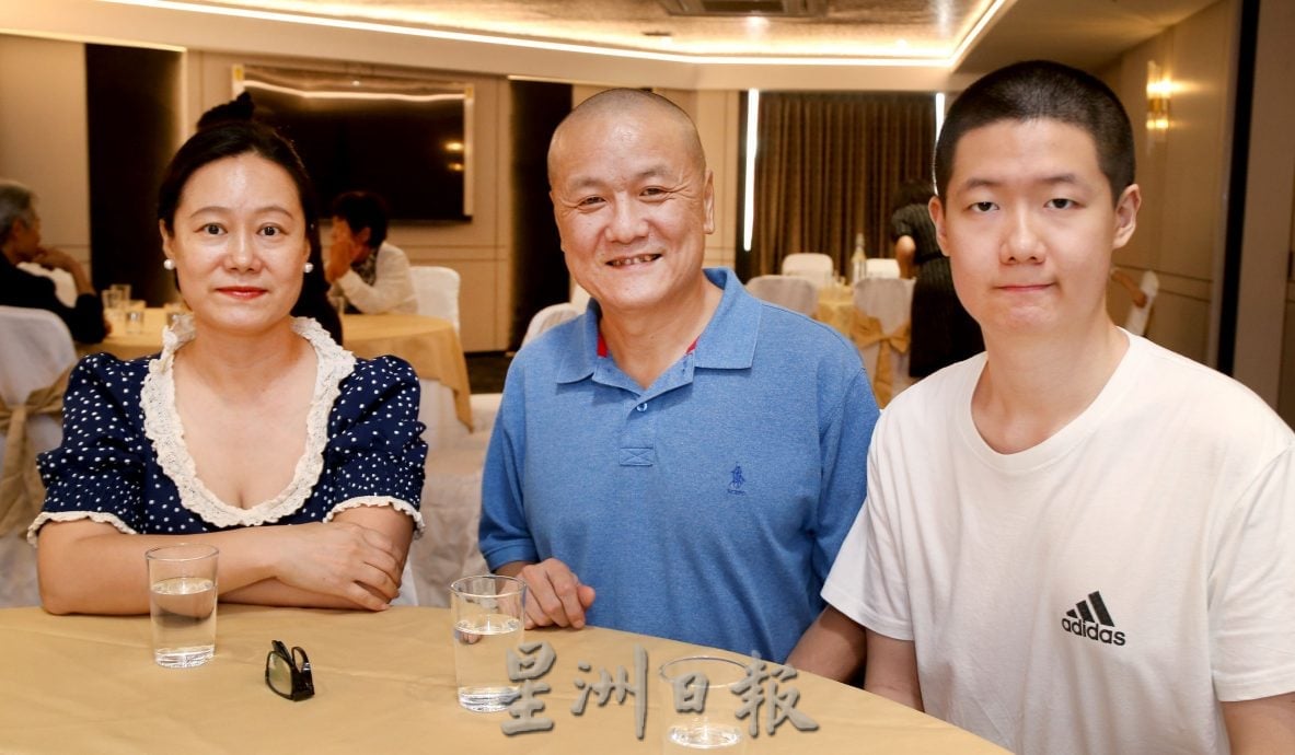 霹:★请签网/第二版头/气候温暖 低消费 语言便利 外国人通过MM2H来怡养老