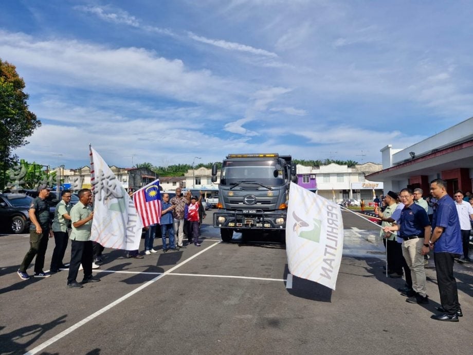 （已签发）柔：**封面主文**柔州政府首次拨款60万   减少人象冲突