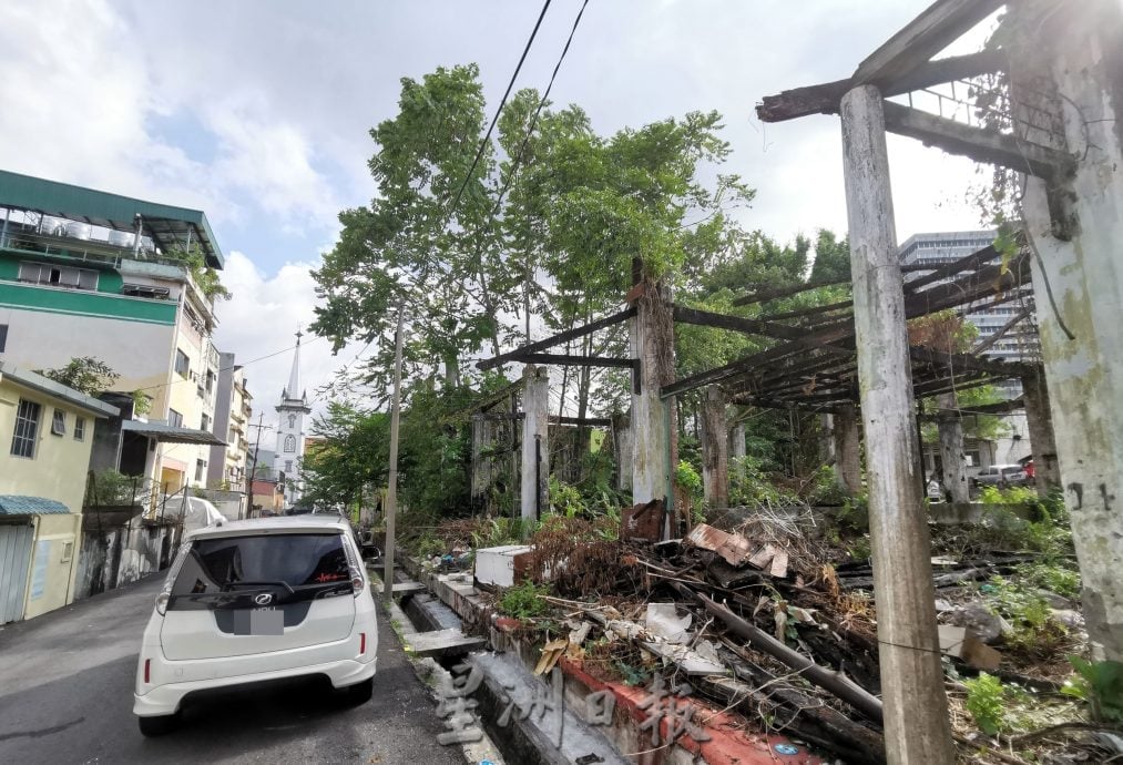 限期内不清理废置单位将入禀法庭,阿鲁古玛促地主负责任