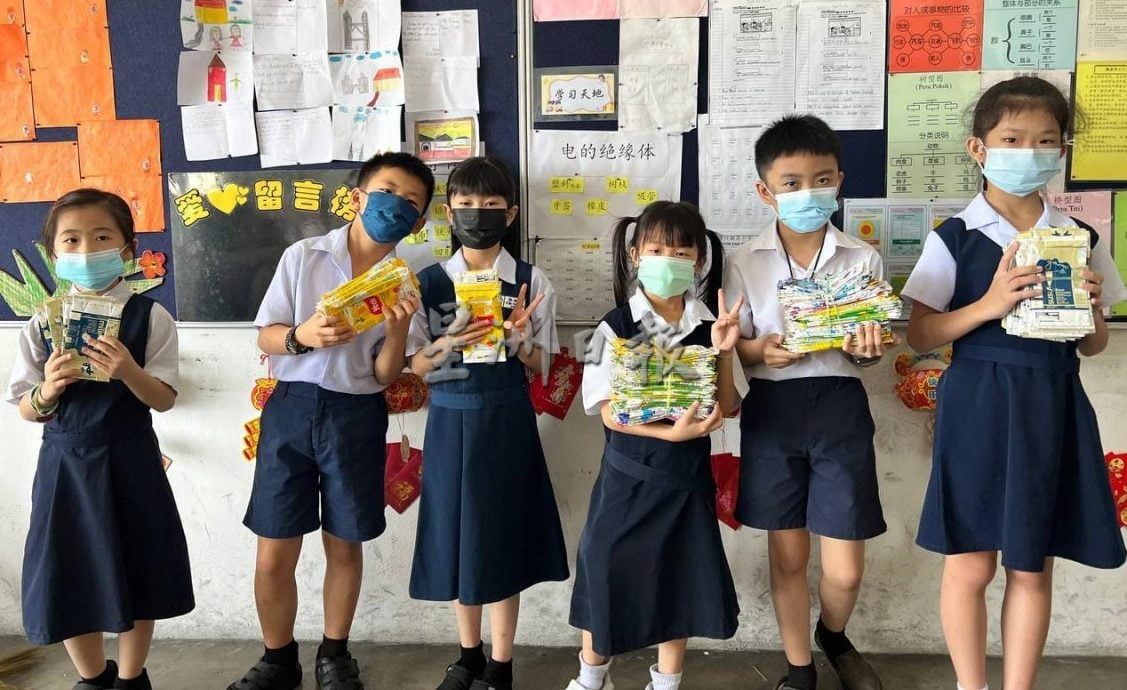 绿量 | 全村家长配合学生养成习惯 毓英小学收饮料盒之冠